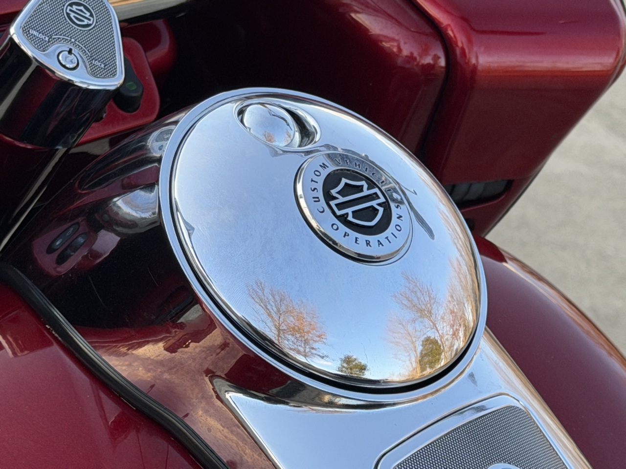 2011 Harley-Davidson FLHTRUSE CVO Road Glide Ultra